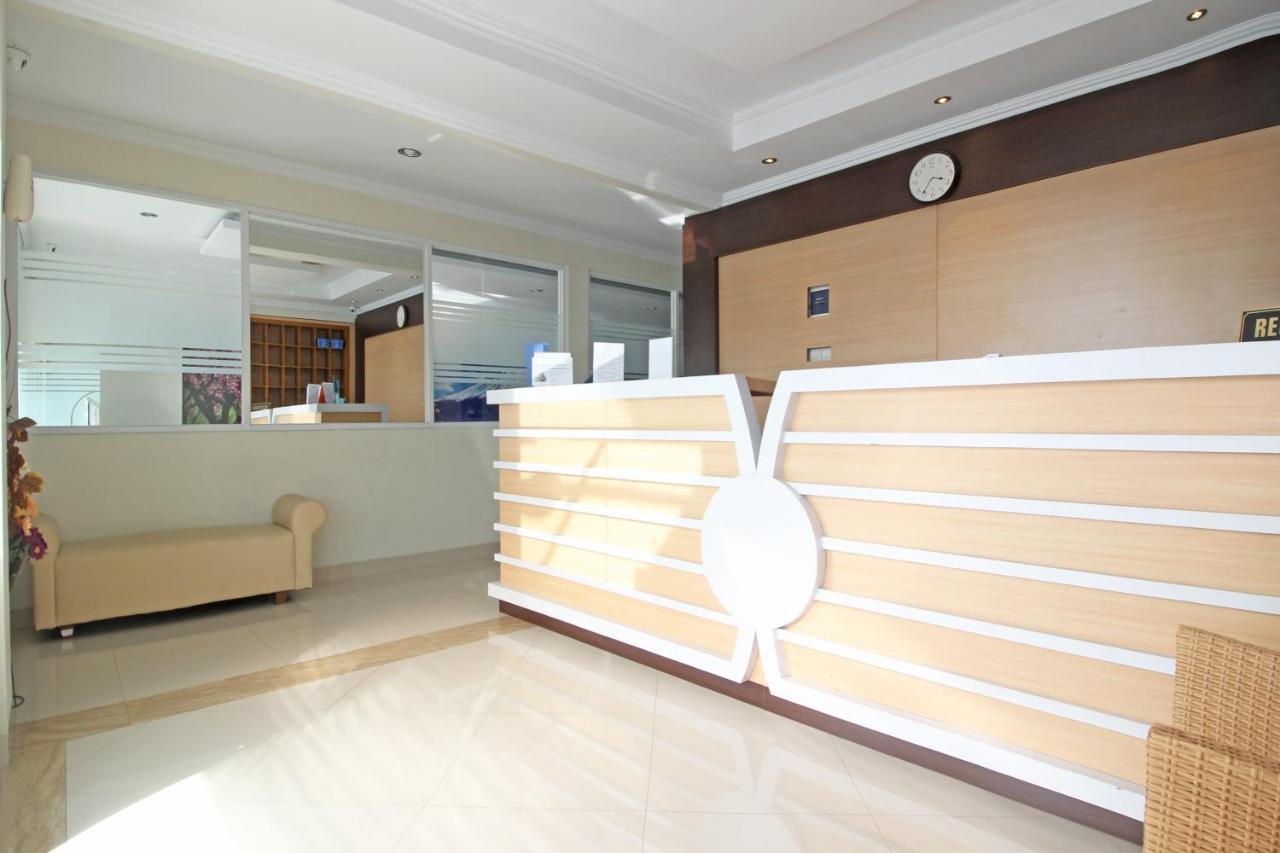 Reddoorz Near Amikom Yogyakarta Salakan Екстериор снимка